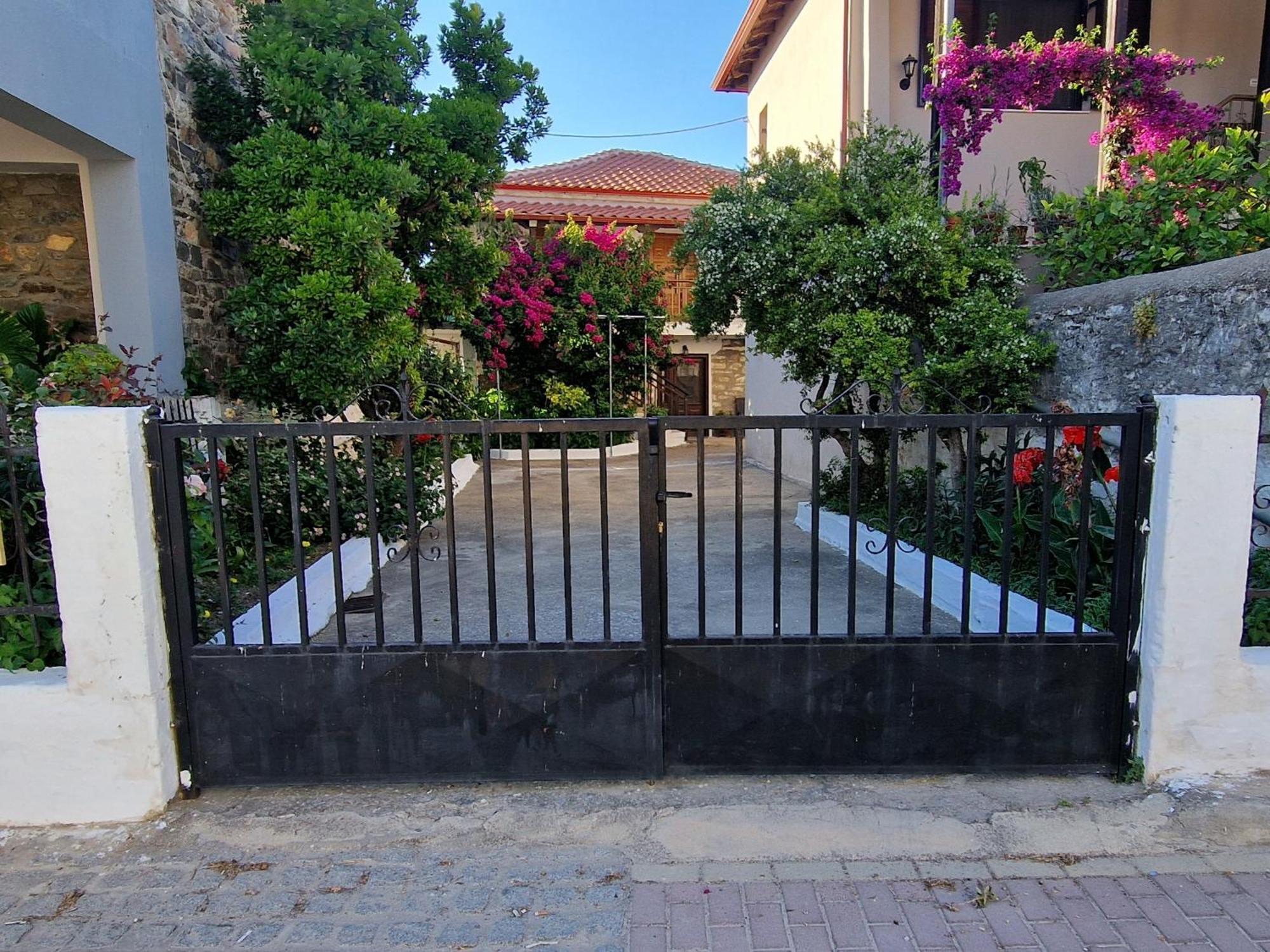Nikolaos House Lägenhet Agios Nikolaos  Exteriör bild